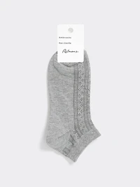 Anklet Socks with Pointelle Stitches