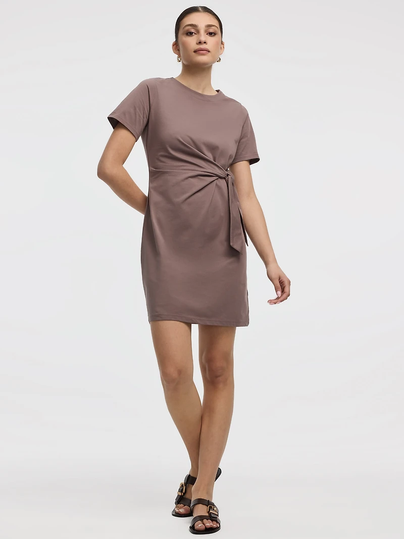 Short-Sleeve Fitted Dress with Knot Detail