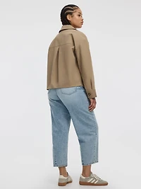 Manteau court à col montant