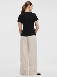 Crew-Neck Tee - R Essentials