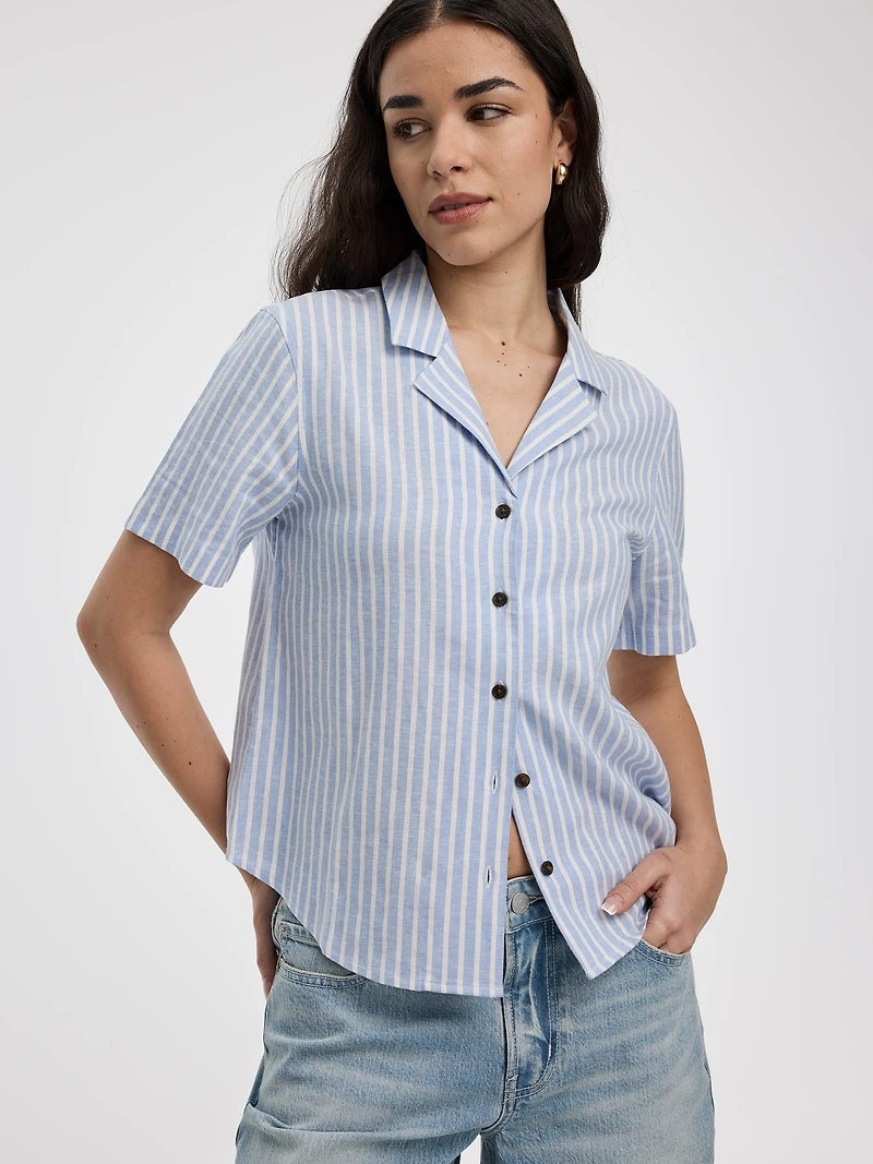 Chemise rayée à manches courtes et col pyjama