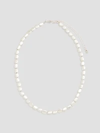 Short Necklace with Oval Beads