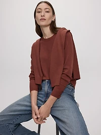 Long-Sleeve Crew-Neck Pullover - R Essentials