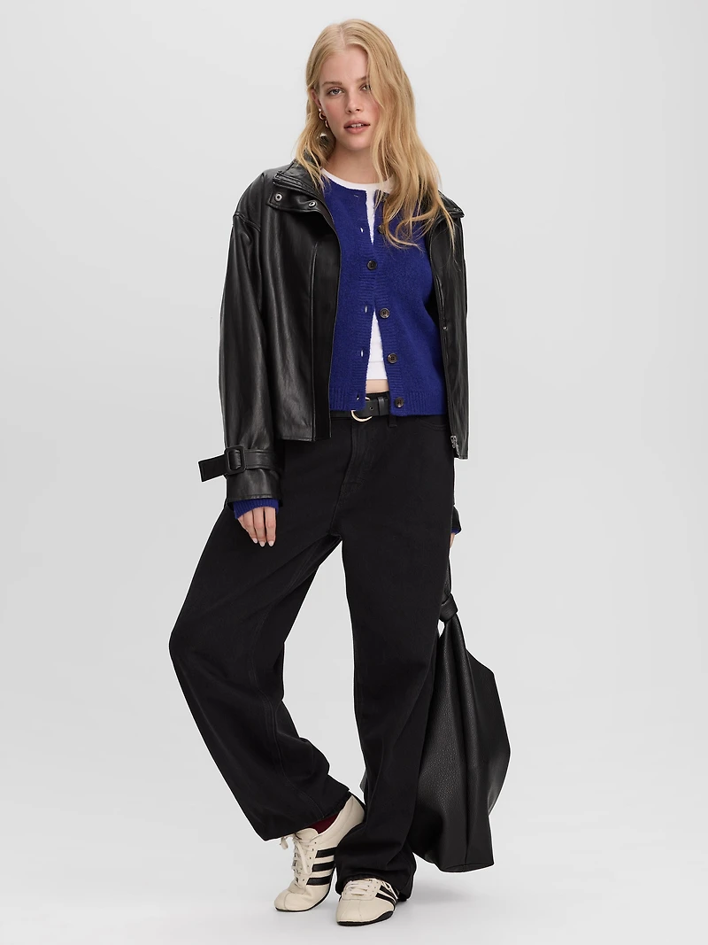 Mid-Rise Baggy Jean