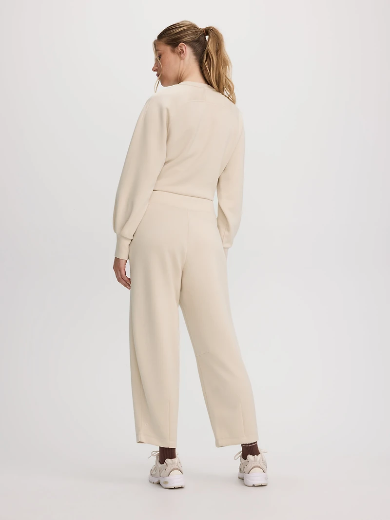 Barrel-Leg Pull-On Pant - HYLUX Hyba