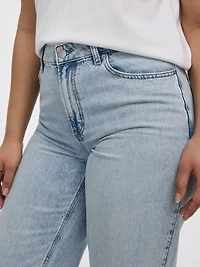 Mid-Rise Ripped Baggy Jean - Curvy Fit