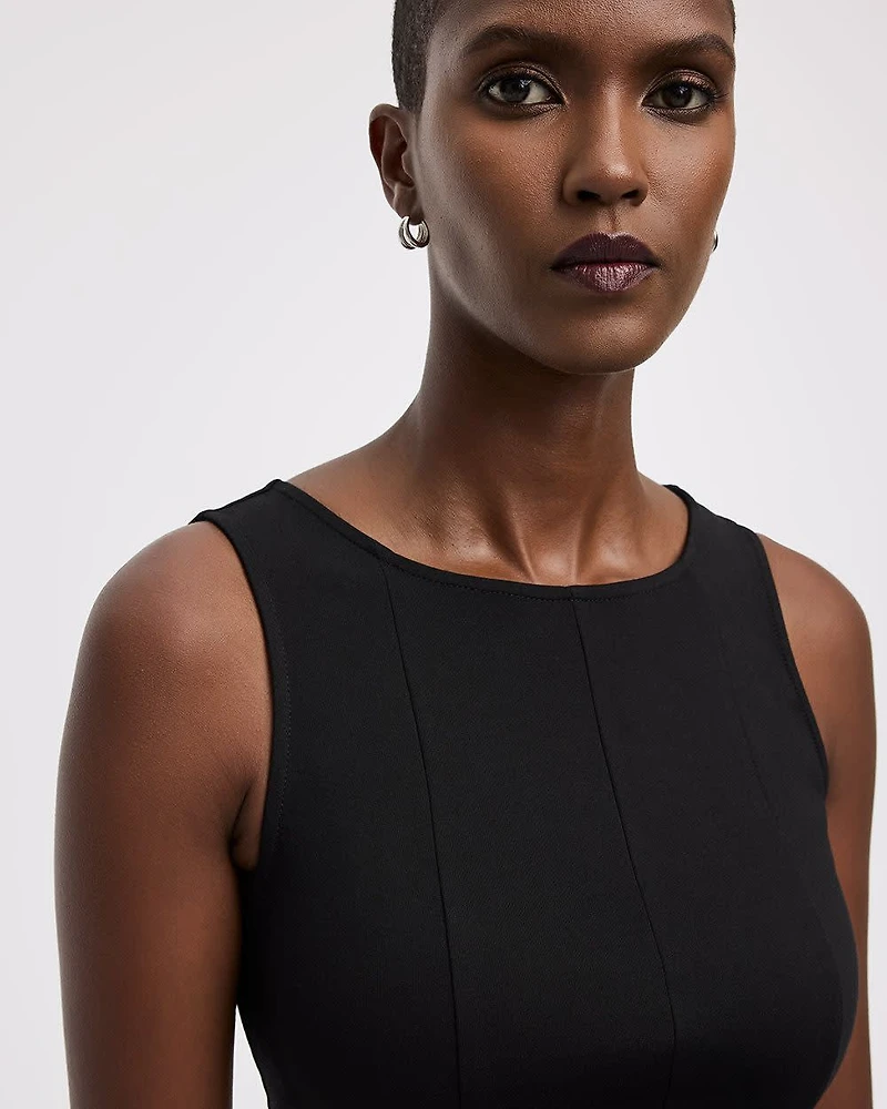 Haut péplum sans manches à col bateau