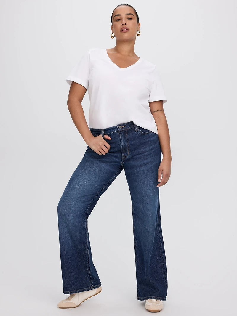 Flare-Leg Mid-Rise Jean - Curvy Fit