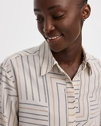 Long-Sleeve Buttoned-Down Blouse