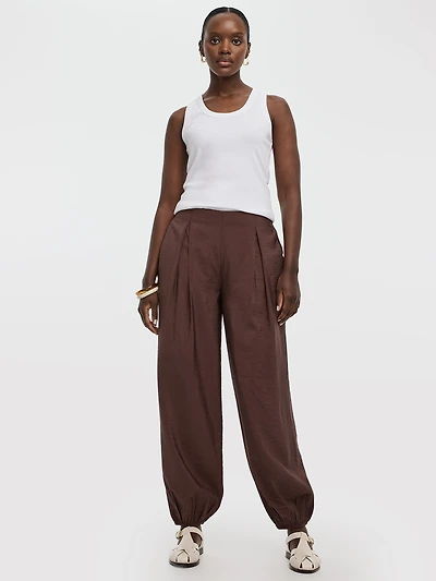 Pantalon à enfiler jambe ballon et taille haute