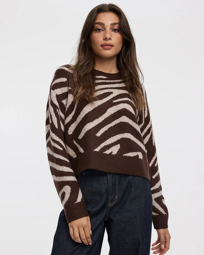 Long-Sleeve Crew-Neck Pullover