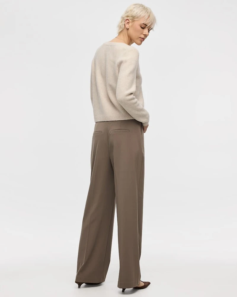 Long-Sleeve Crew-Neck PlushSoft Cardigan