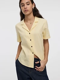Short-Sleeve Shirt with Pyjama Collar