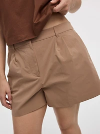 Short plissé en sergé fin