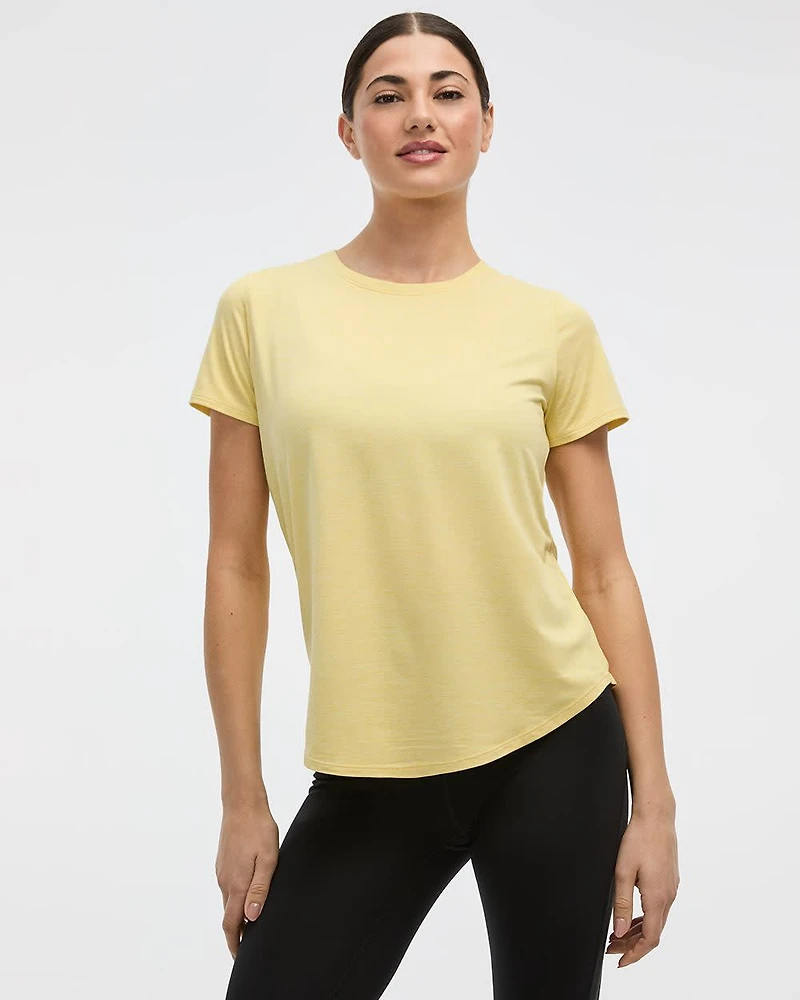 Short-Sleeve Crew-Neck Tee - DRY-LUX (R) Hyba Essentials