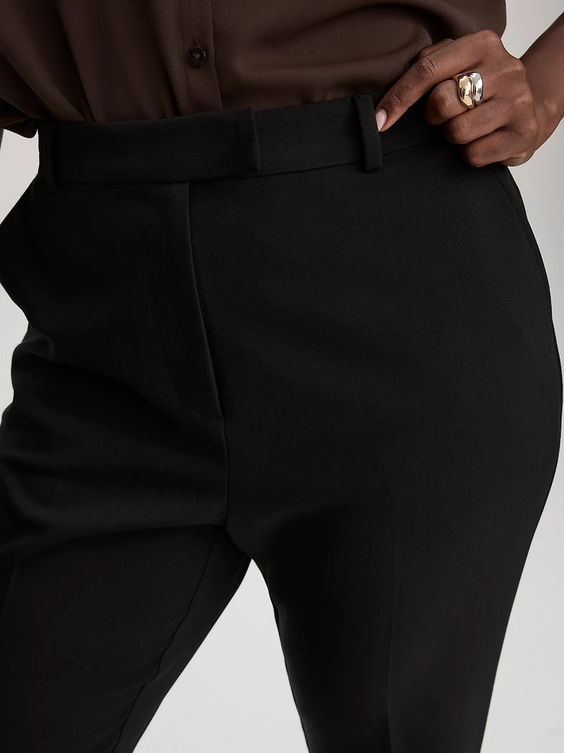 Pantalon à taille haute et jambe évasée - Coupe Courbes