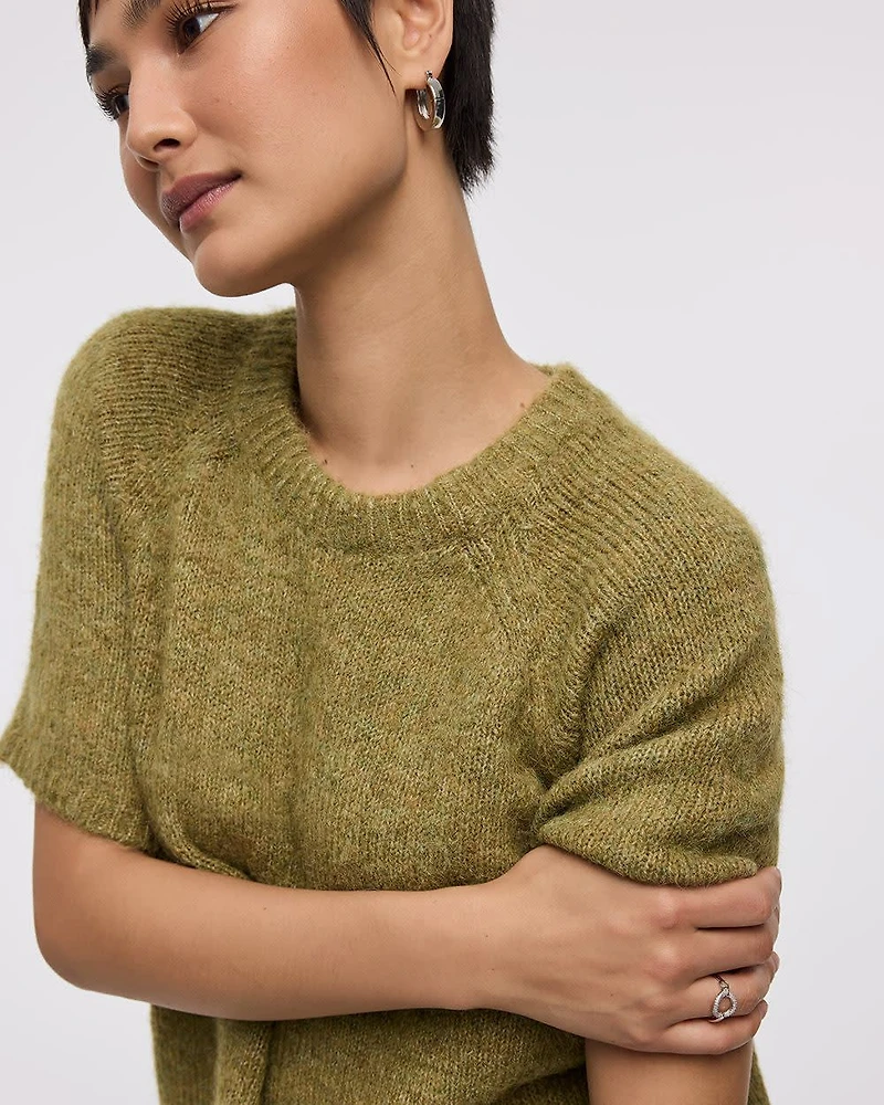 Pull ample à manches aux coudes et col rond