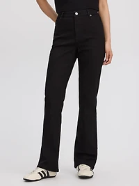 Boot-Leg Mid-Rise Jean