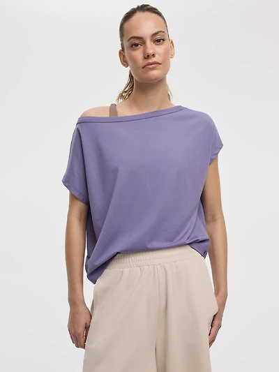 Off-the-Shoulder Short-Sleeve Top - Hyba