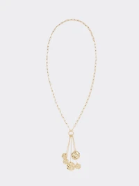Collier long à mousqueton avec pièces de monnaie