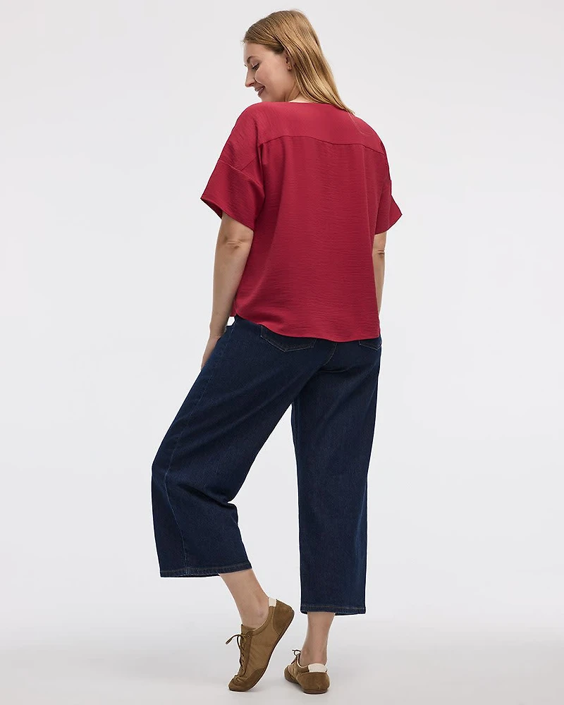 Short-Sleeve Crew-Neck T-Shirt Blouse