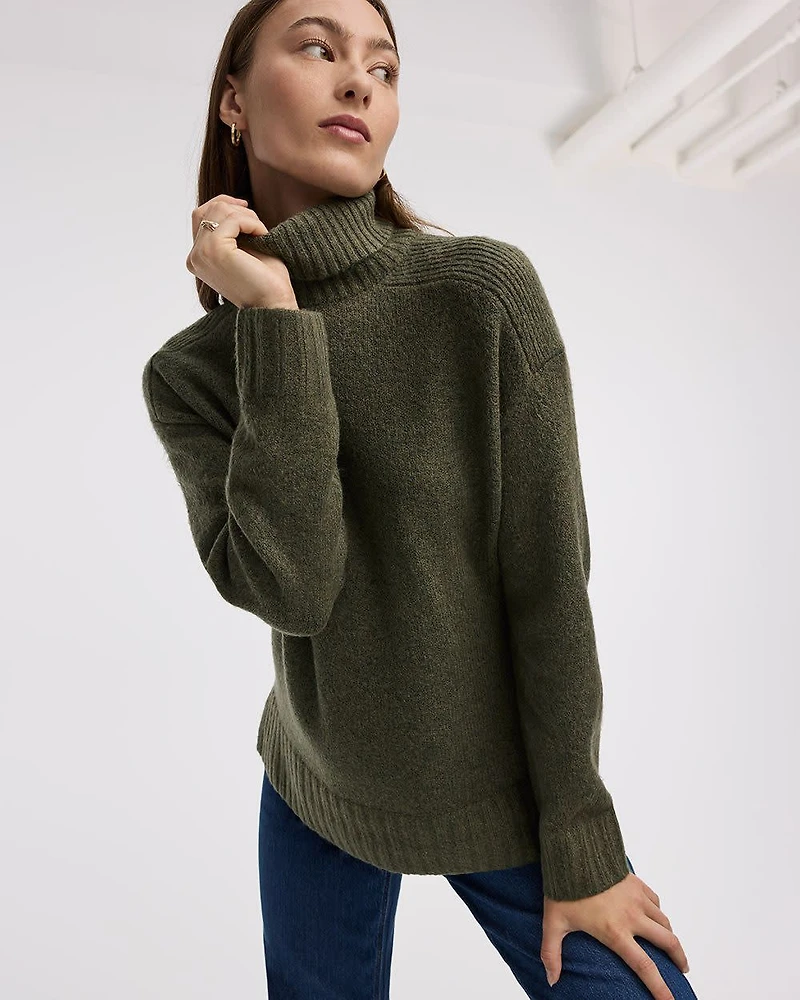 Long-Sleeve Turtleneck Pullover