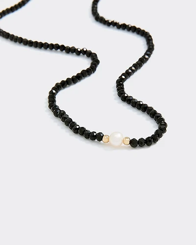 Beaded Short Necklace with Freshwater Pearl