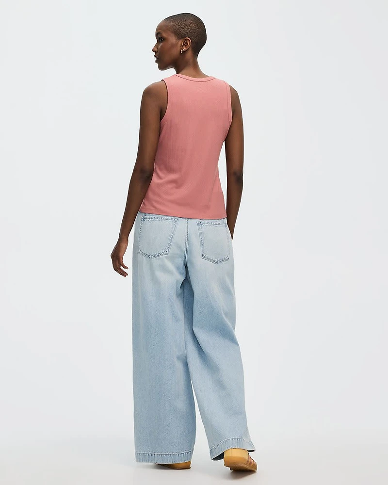 Crew Neck Tank - R Essentials