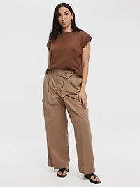 Pantalon à jambe large avec ceinture