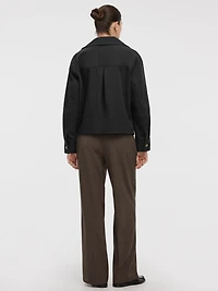 Manteau court à col montant