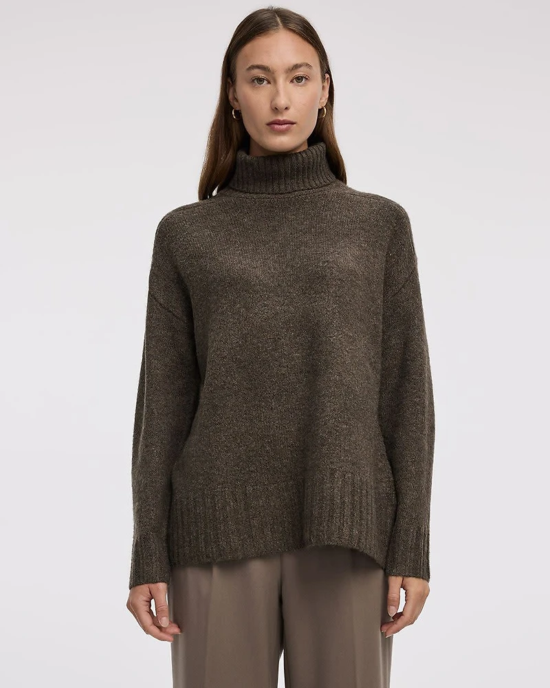 Pull à manches longues et col roulé