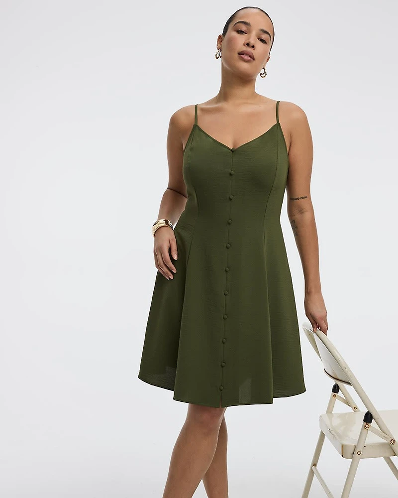 Sleeveless Buttoned-Down Dress