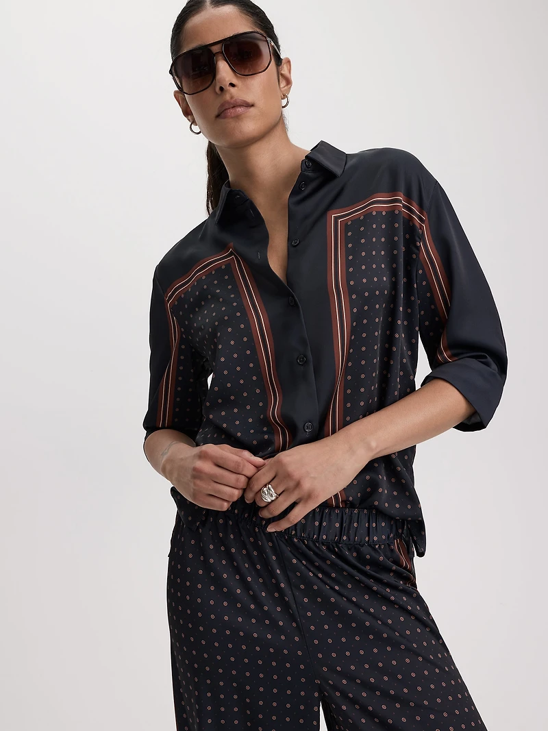 Blouse ample en satin à manches longues