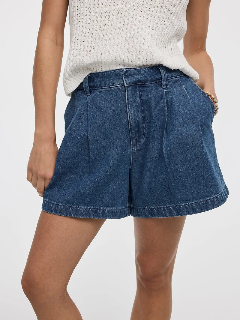 Short à plis en denim