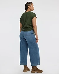 Haut à manches très courtes avec fronces latérales