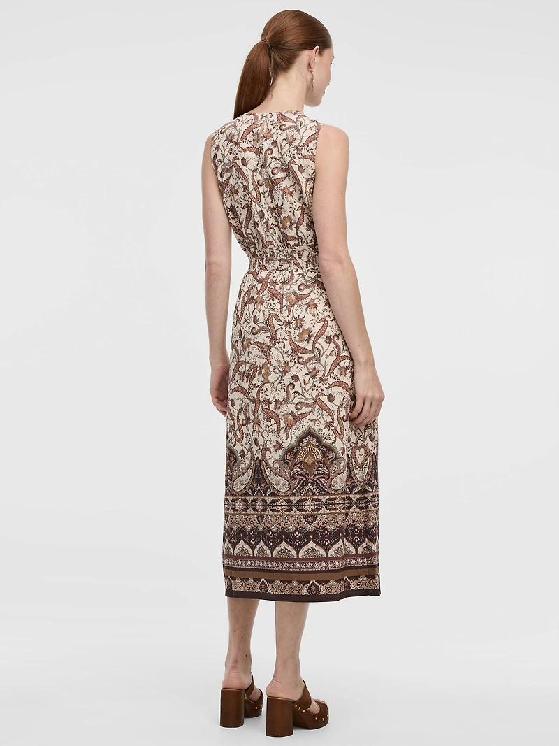 Robe maxi sans manches à col rond