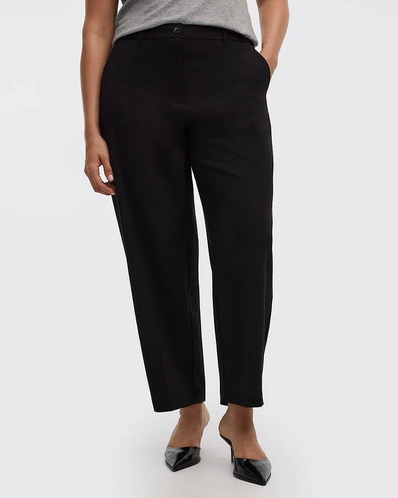 Mid-Rise Barrel Pants - The Timeless Curvy Fit