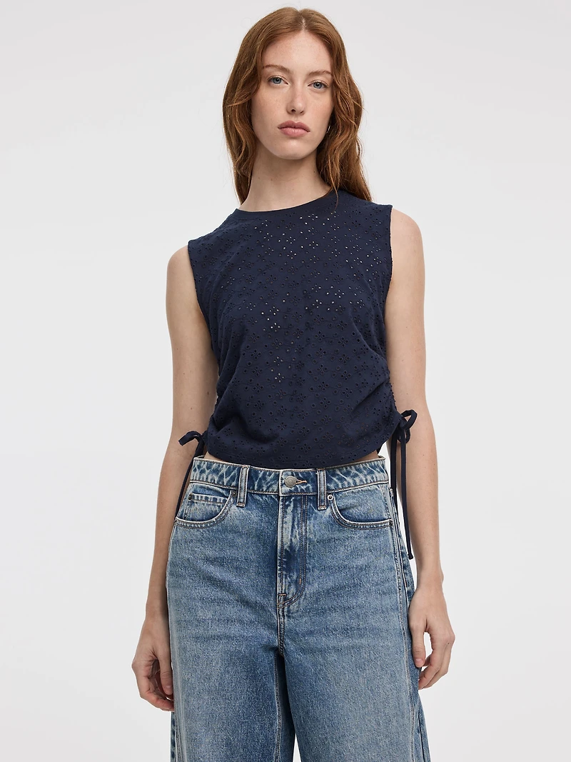 T-shirt à manches courtes et col rond avec fronces latérales