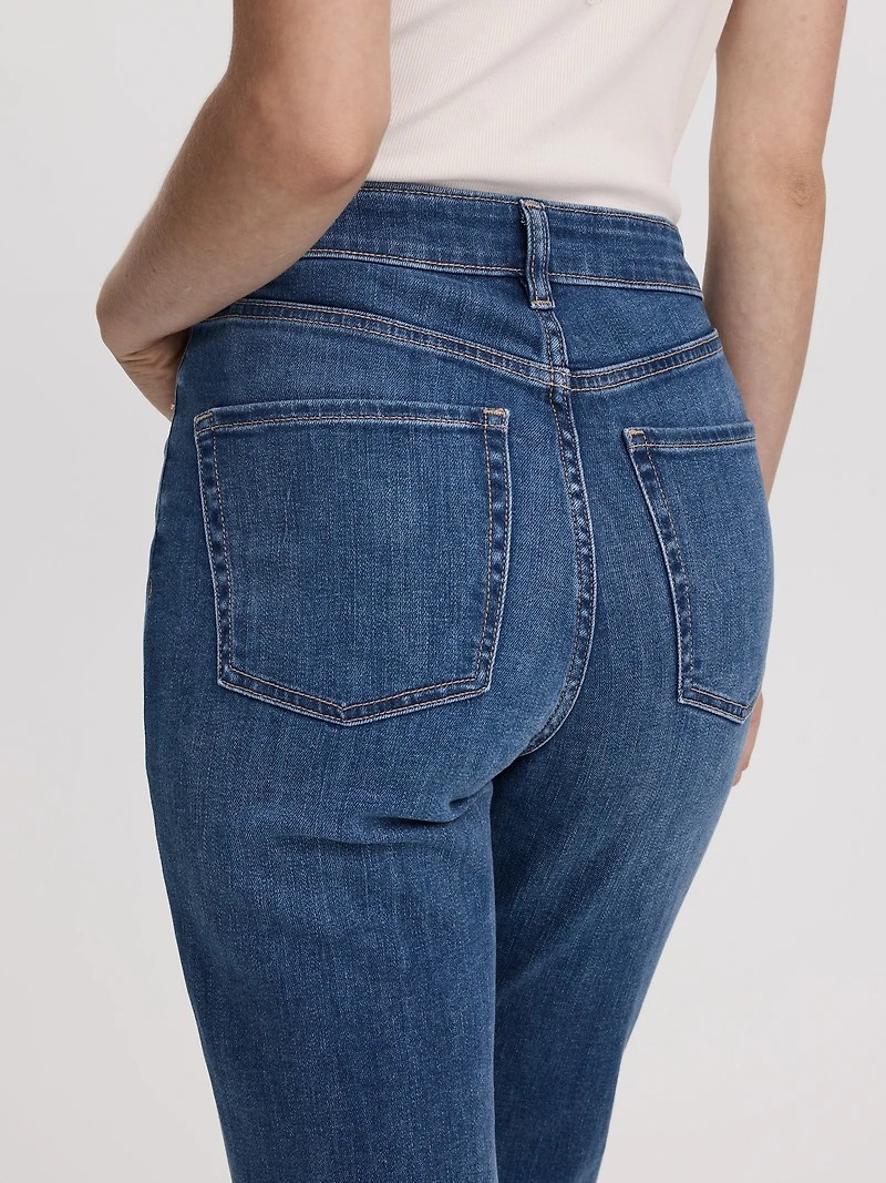 Jean à jambe évasée et taille haute