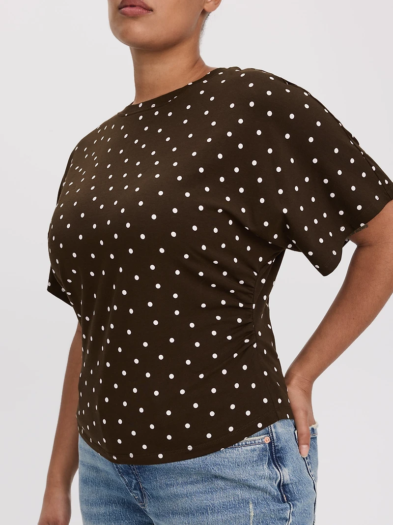 T-shirt rayé à manches courtes et col rond avec fronces latérales