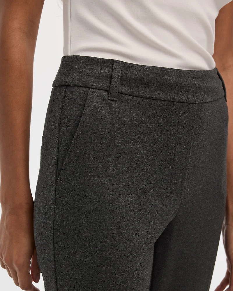 Pantalon à taille haute et jambe droite - Le Stretch Moderne (MD)