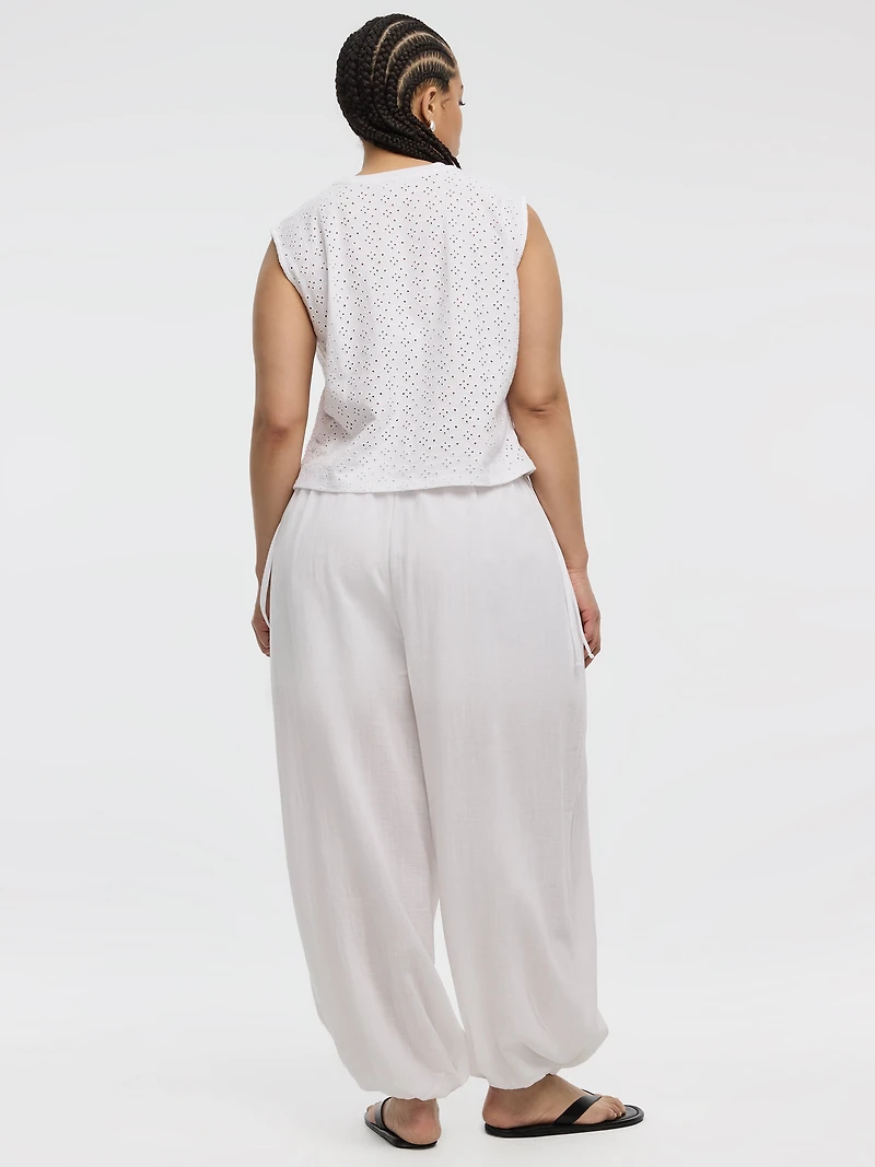 T-shirt à manches courtes et col rond avec fronces latérales