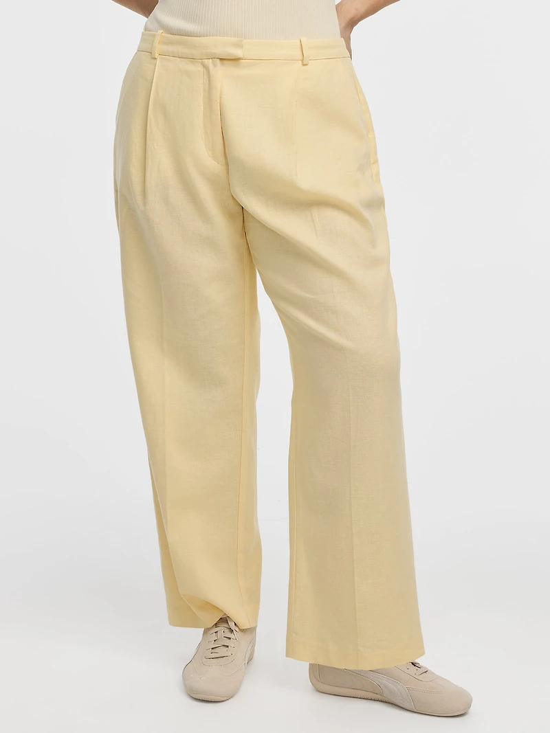 Linen-Blend Straight-Leg High-Rise Pant - Curvy Fit
