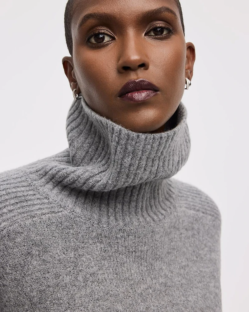 Long-Sleeve Turtleneck Pullover