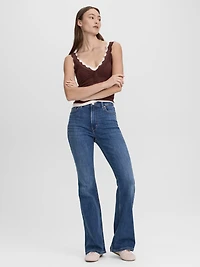 Jean à jambe évasée et taille haute