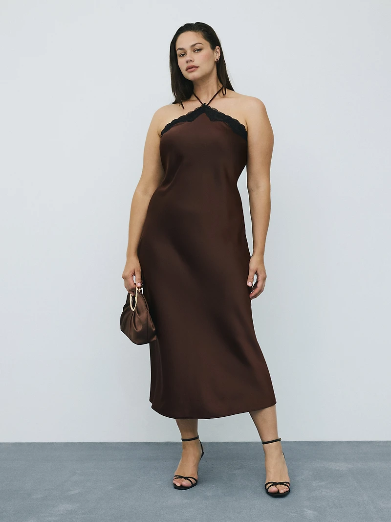 Robe cocktail maxi sans manches à col licou
