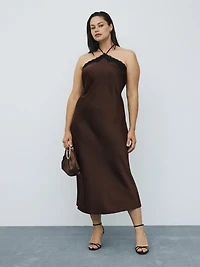 Robe cocktail maxi sans manches à col licou