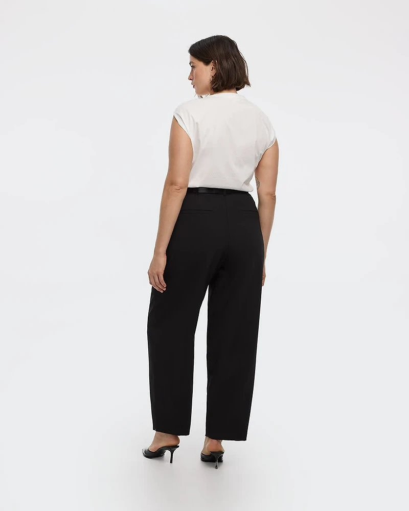Mid-Rise Barrel Pants