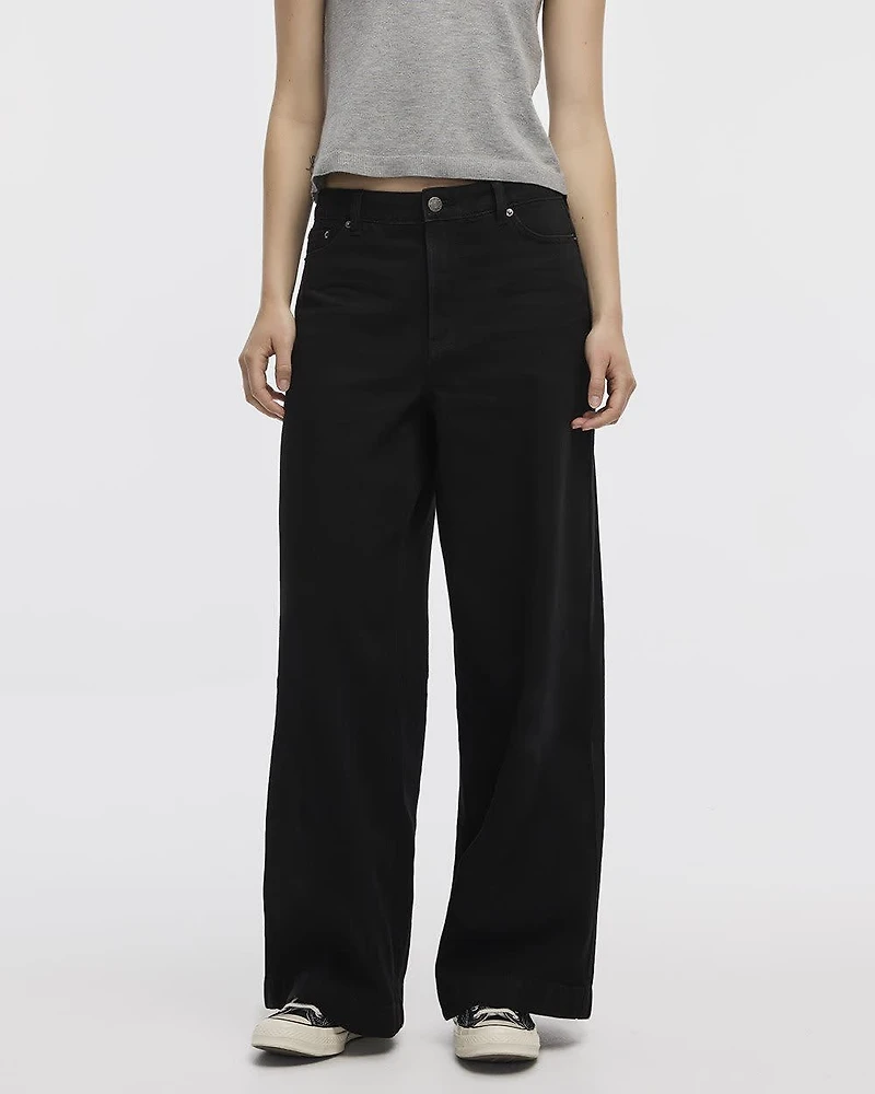 Wide-Leg High-Rise Jean