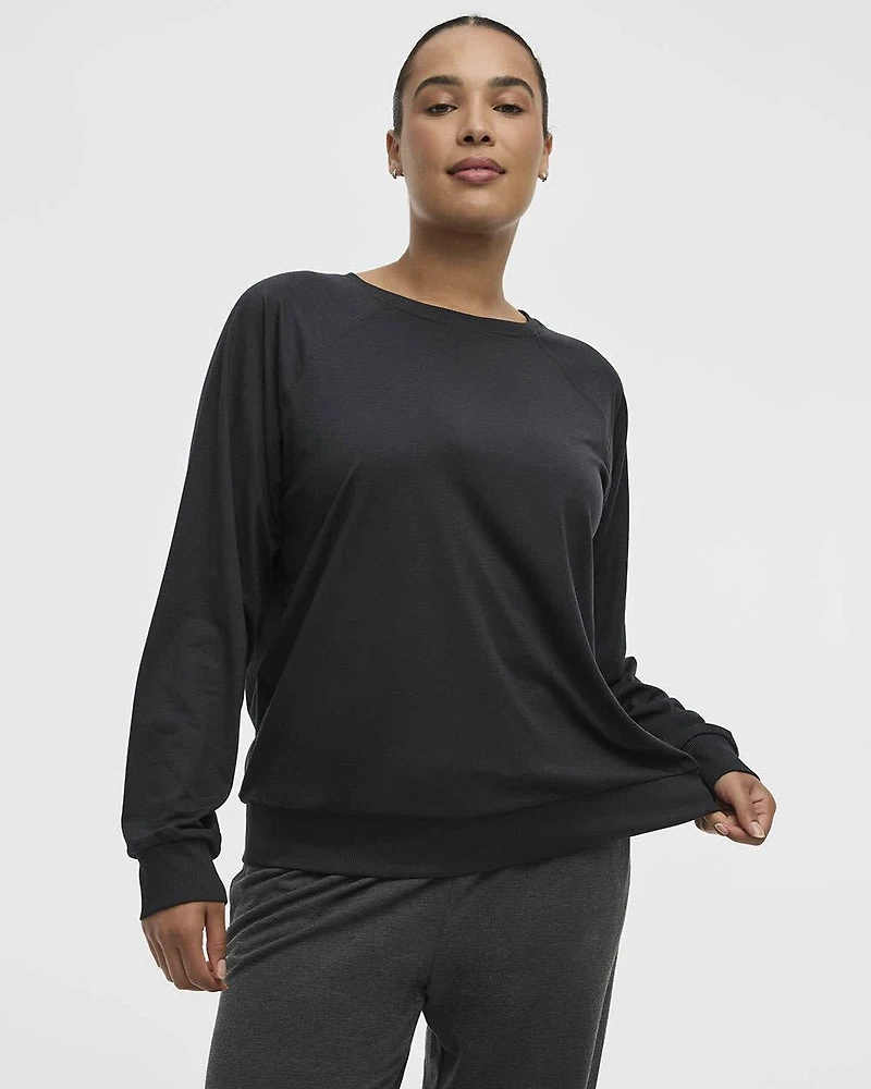 Long-Sleeve Crew-Neck Pullover - Dry-Lux (R) Hyba Essentials